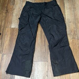 Slalom men’s or women’s snow pants size large